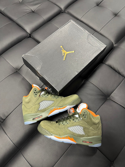 Jordan 5 Olive / Preowned