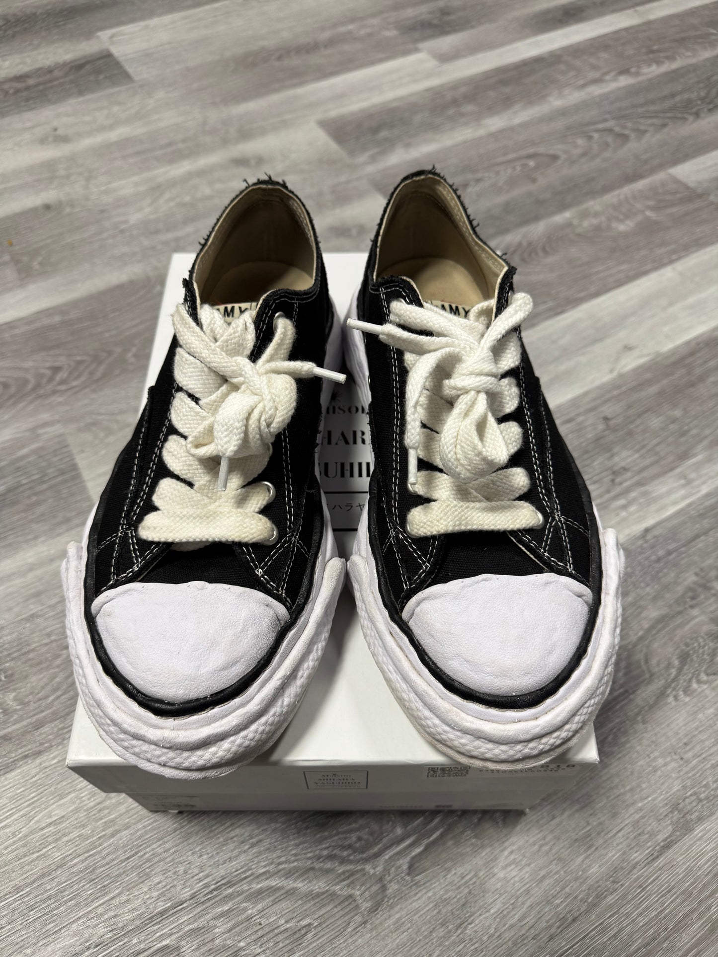 Maison Mihara Yasuhiro Low Black / Preowned