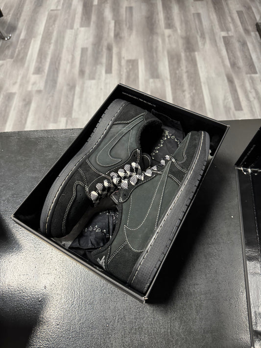 Jordan 1 Low OG Travis Scott Phantom / Preowned