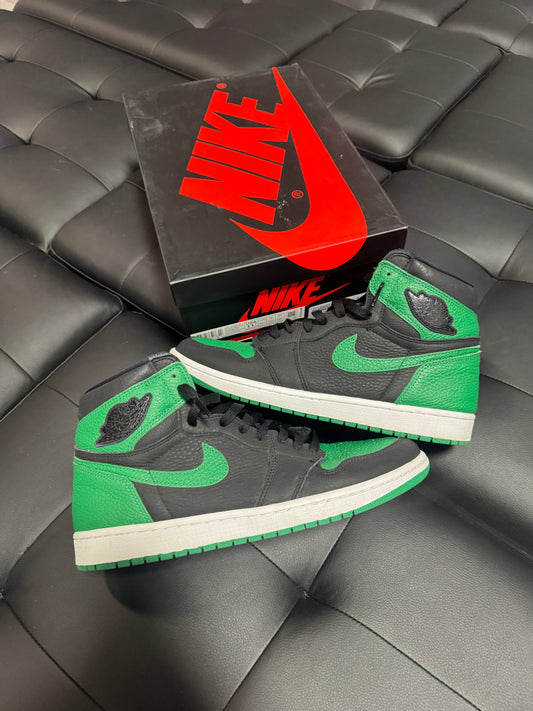 Jordan 1 Pine Green 2.0 / Preowned