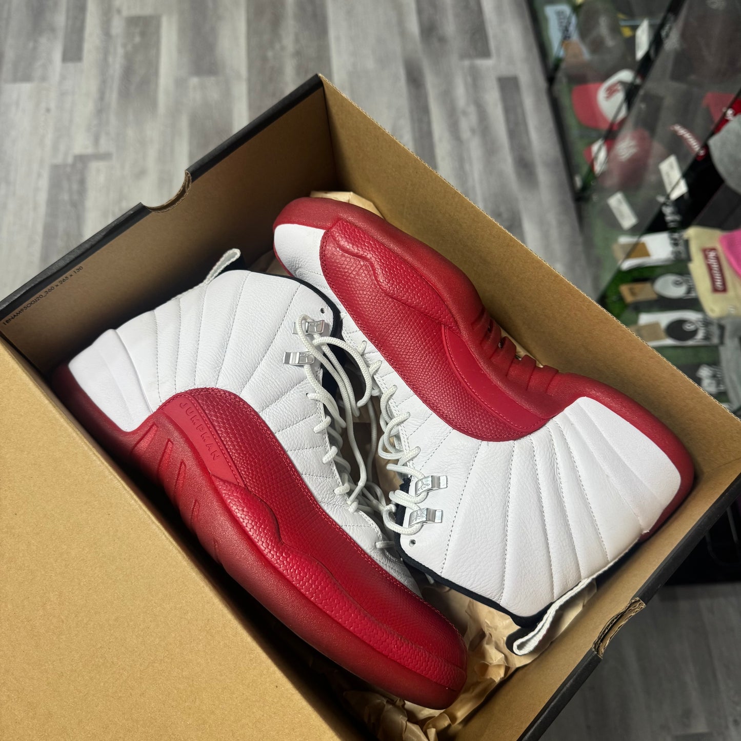 Jordan 12 Cherry / Preowned