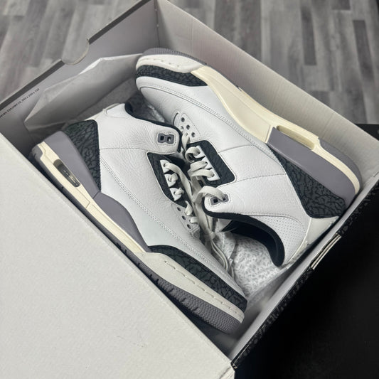 Jordan 3 Cement Grey / Preowned
