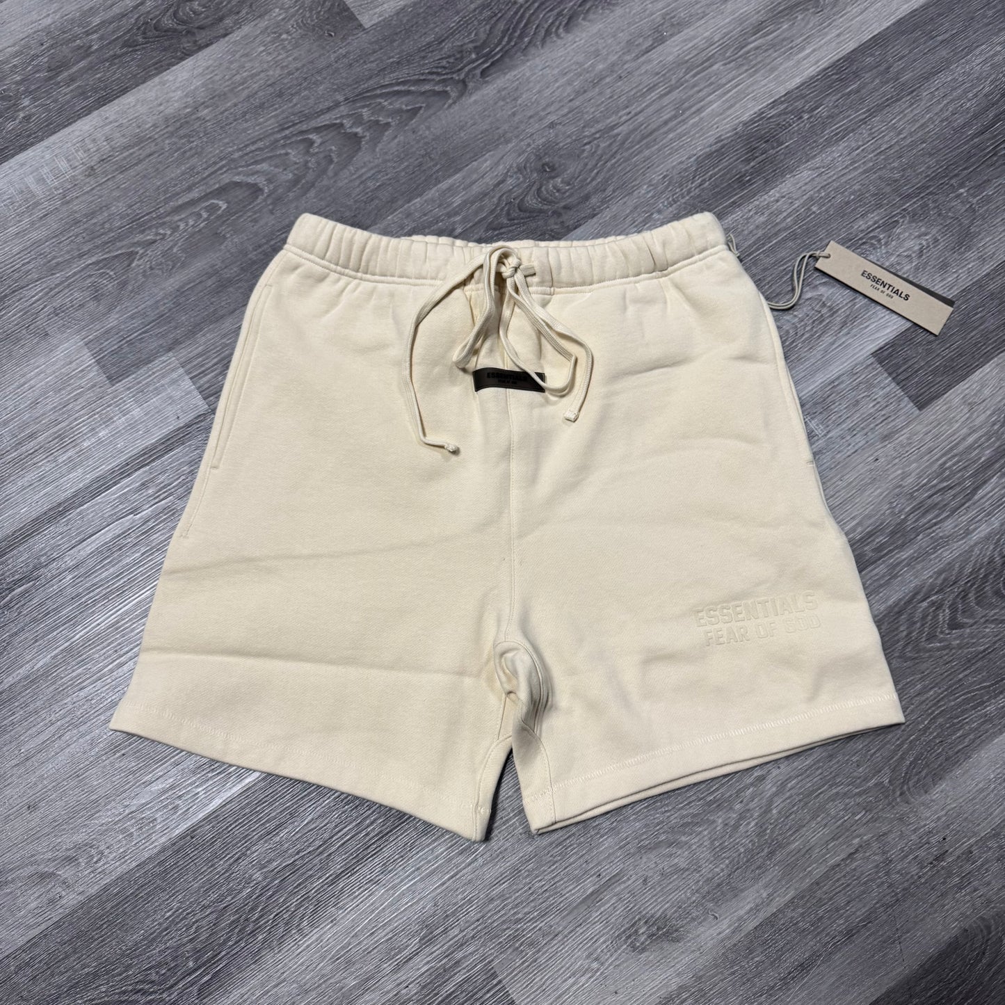Essentials Fear of God Shorts (Shell)