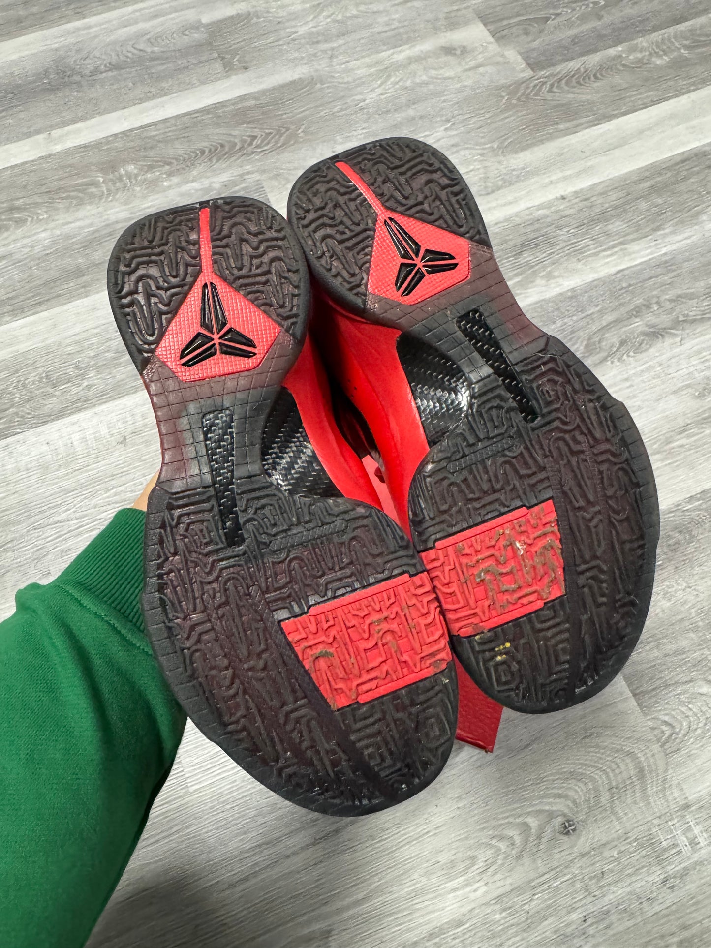 Kobe 5 Year of the Mamba University Red / Preowned