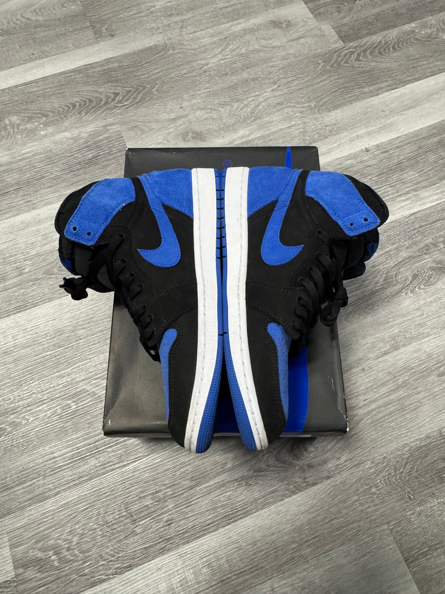 Jordan 1 Royal Reimagined / Preowned