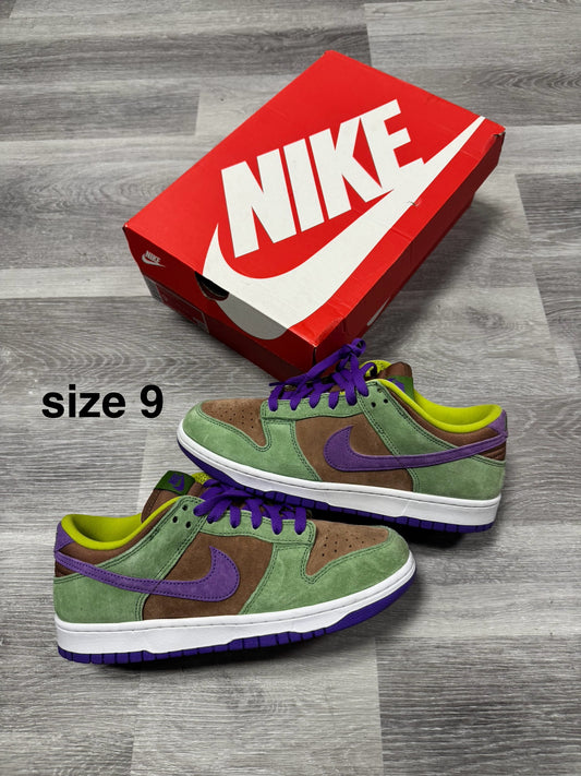 Dunk Low Veneer / Preowned