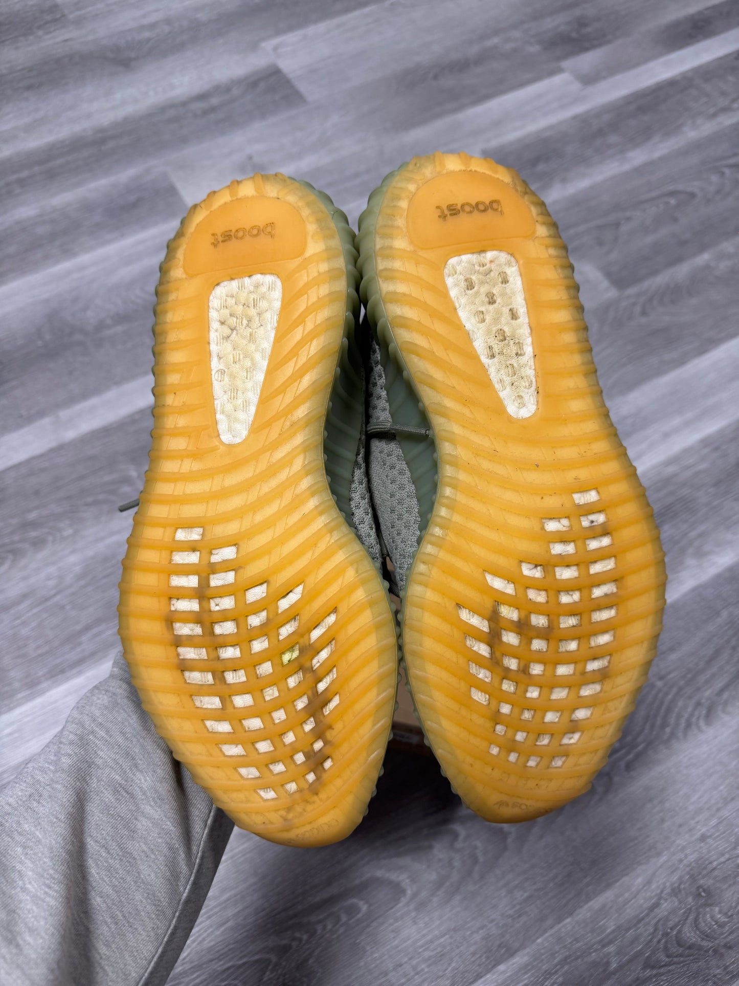Yeezy 350 Desert Sage / Preowned
