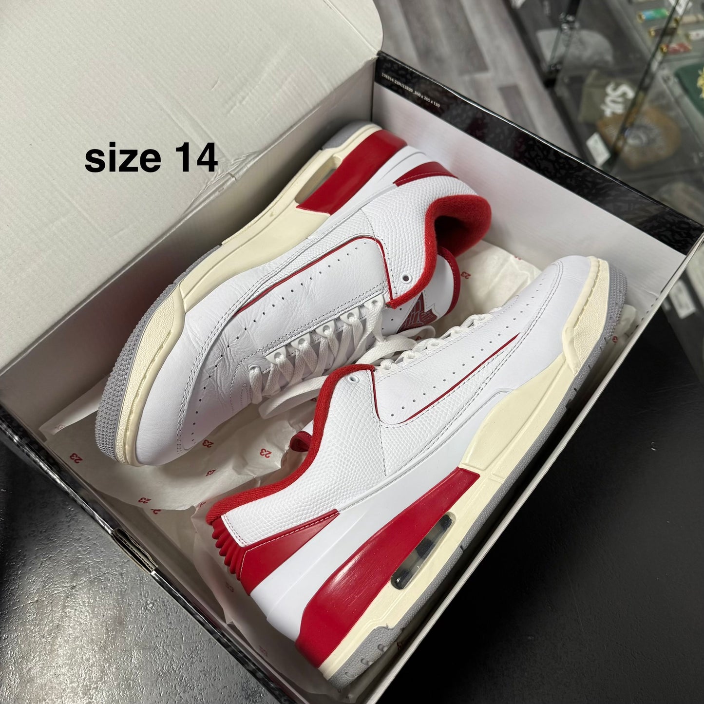 Jordan 2/3 Varsity Red / Preowned