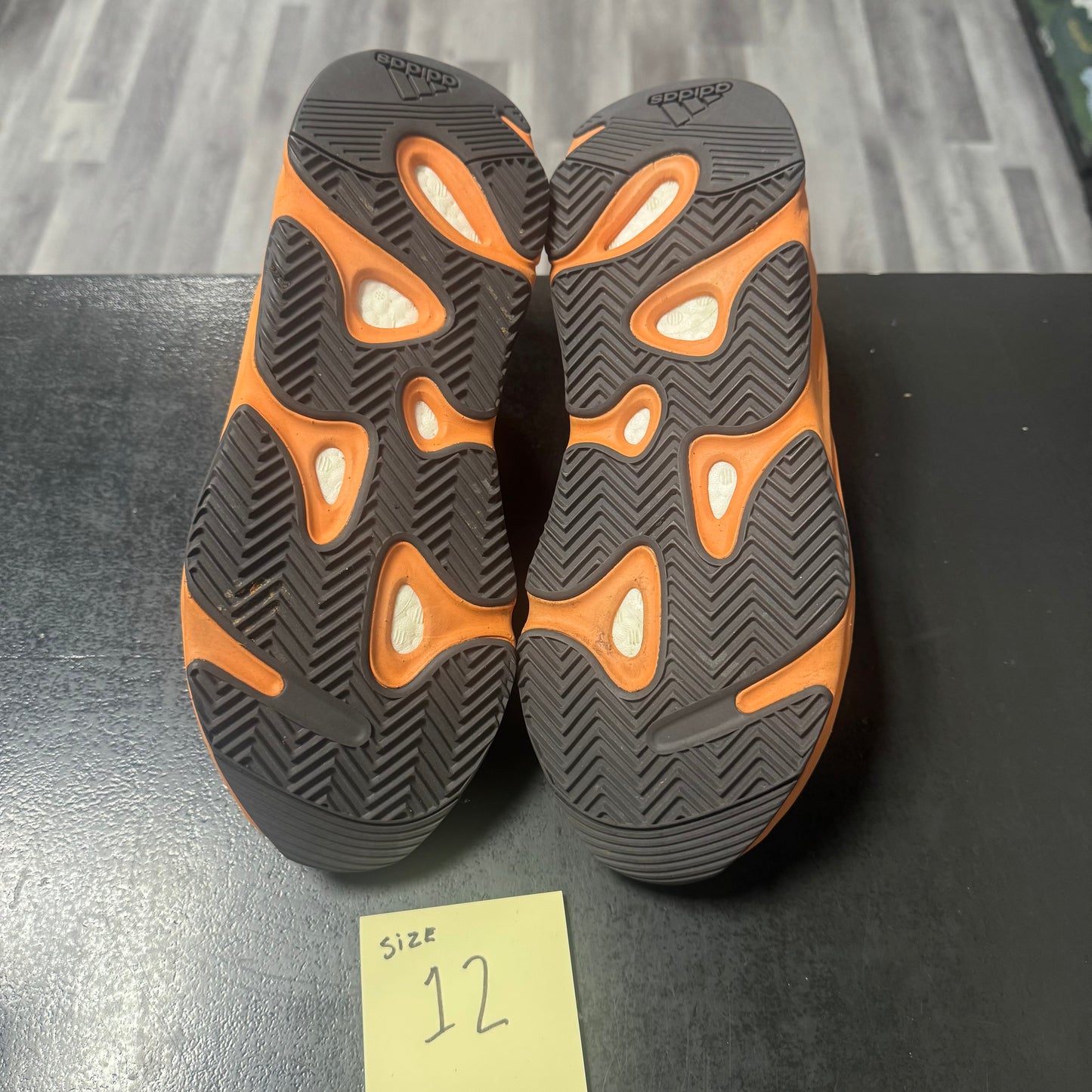 Yeezy 700 Sun / Preowned