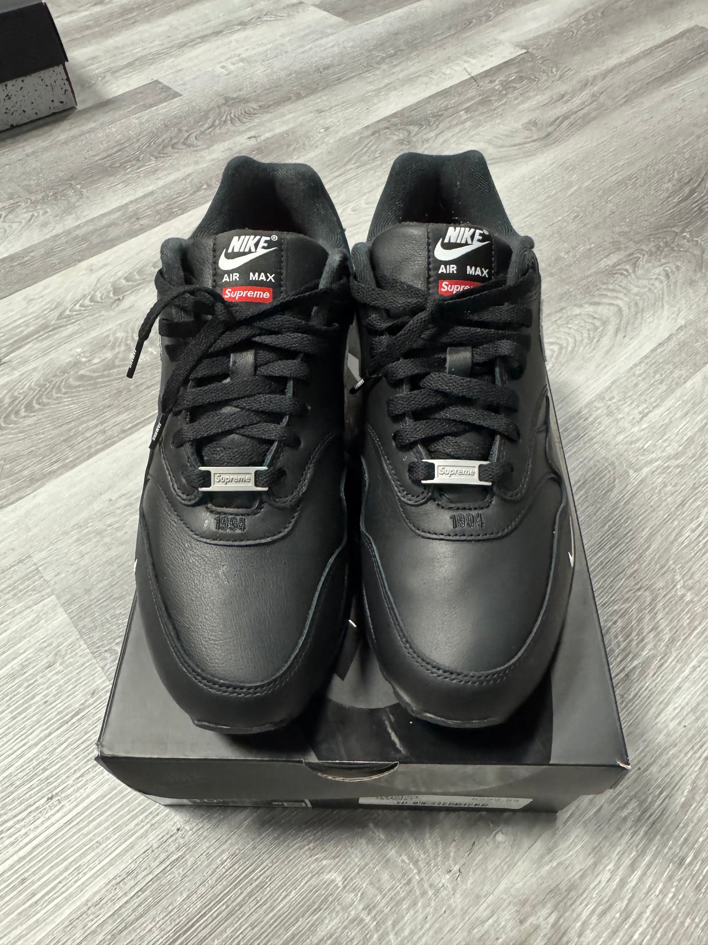 Air Max 1 '87 Supreme Black / Preowned