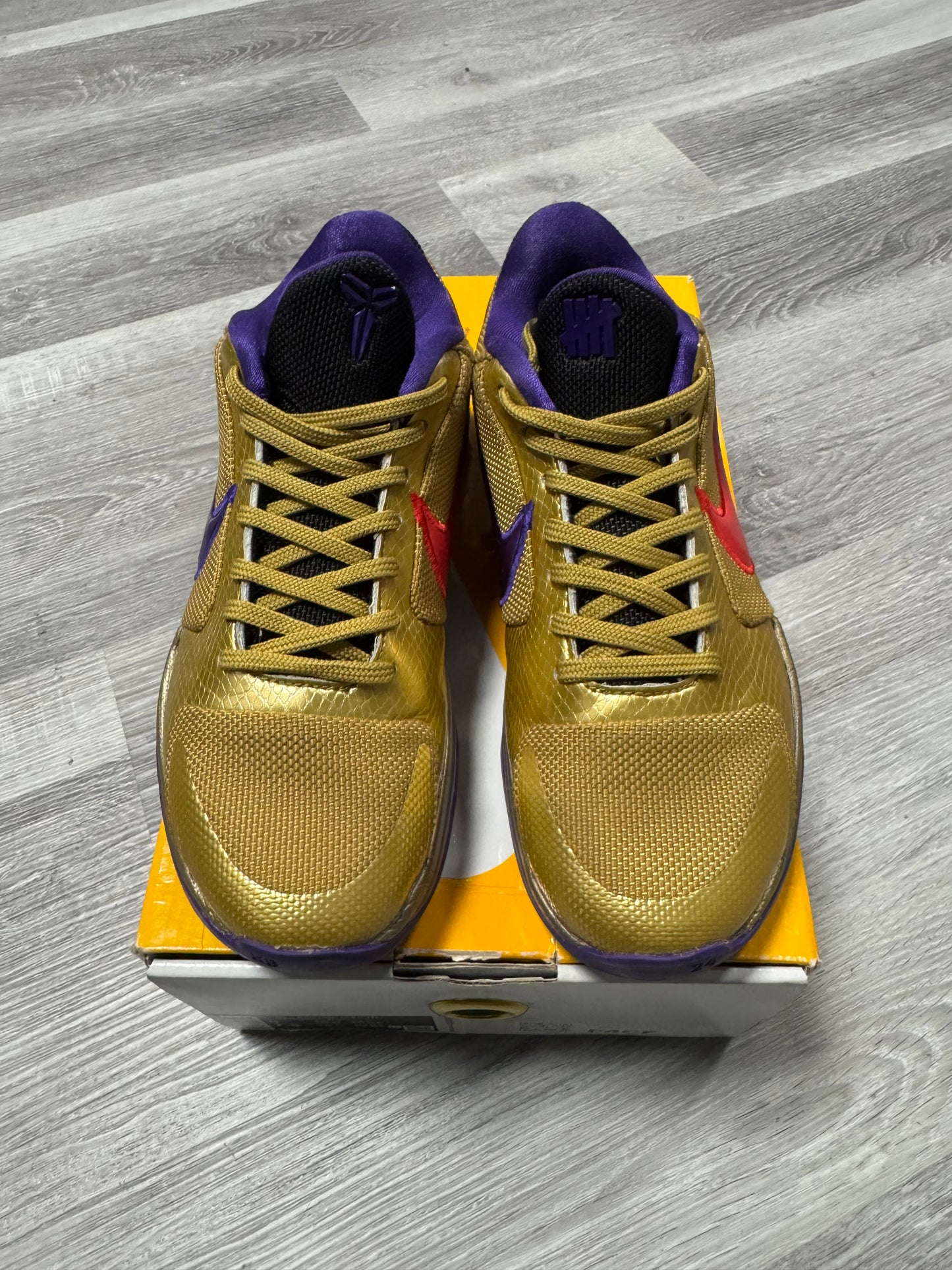 Kobe 5 UNDFTD Hall of Fame / Preowned