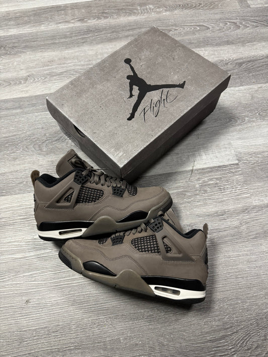 Jordan 4 Cave Stone / Preowned