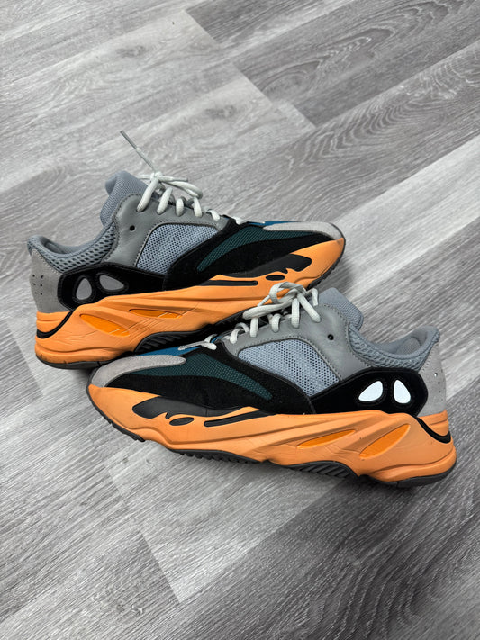 Yeezy 700 Wash Orange / Preowned