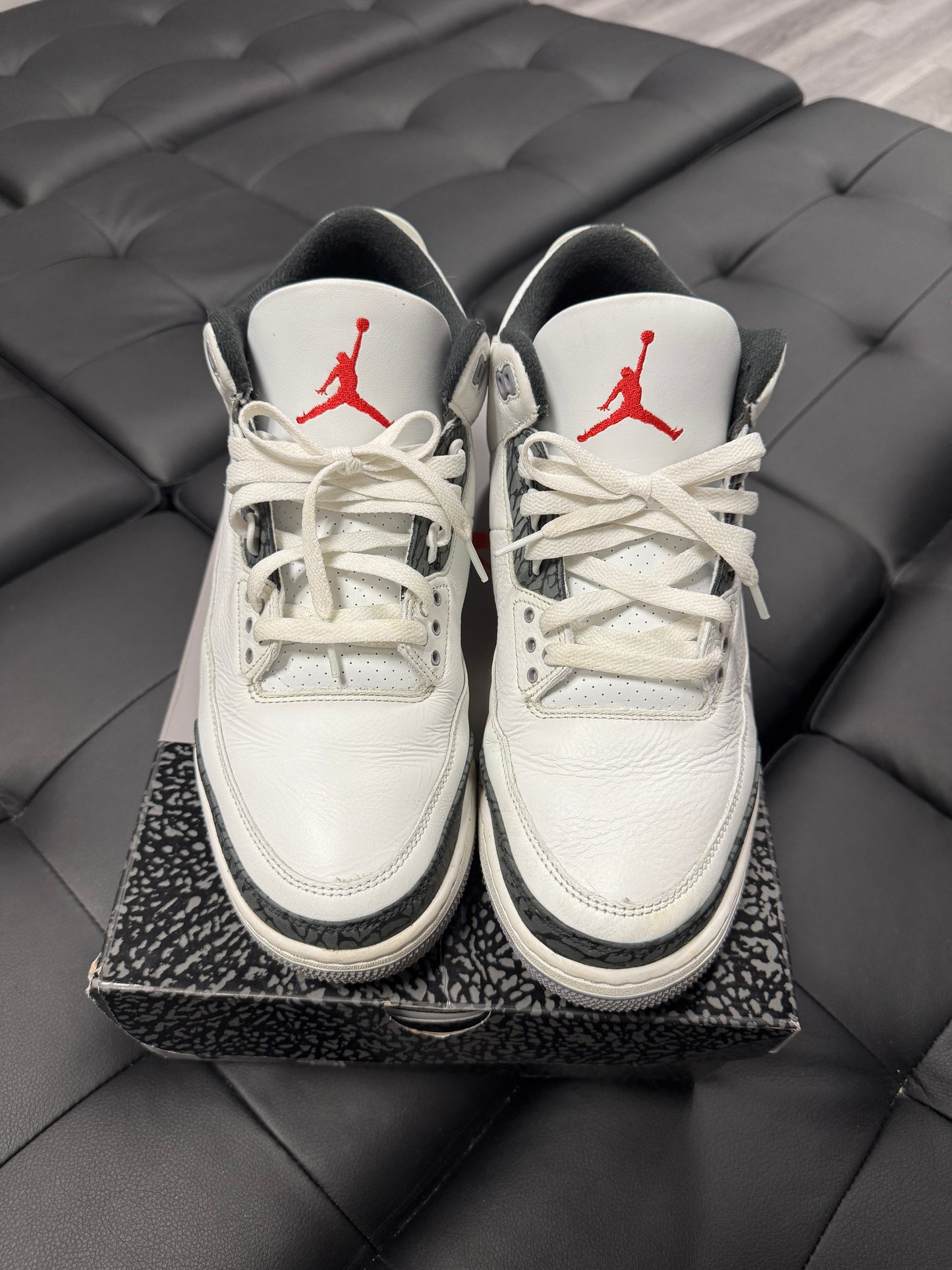 Jordan 3 Cement Grey / Preowned