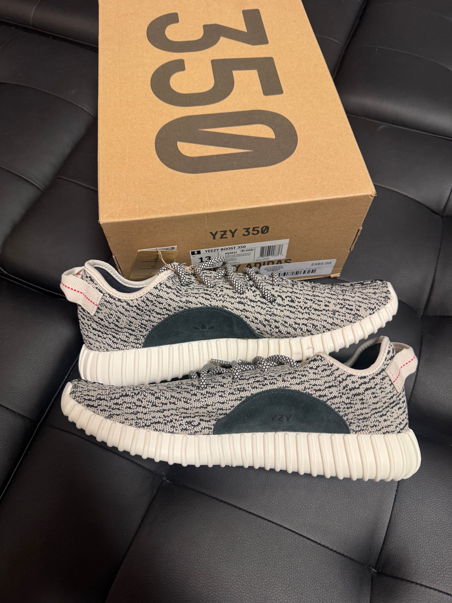 Yeezy 350 Turtle Dove / Preowned