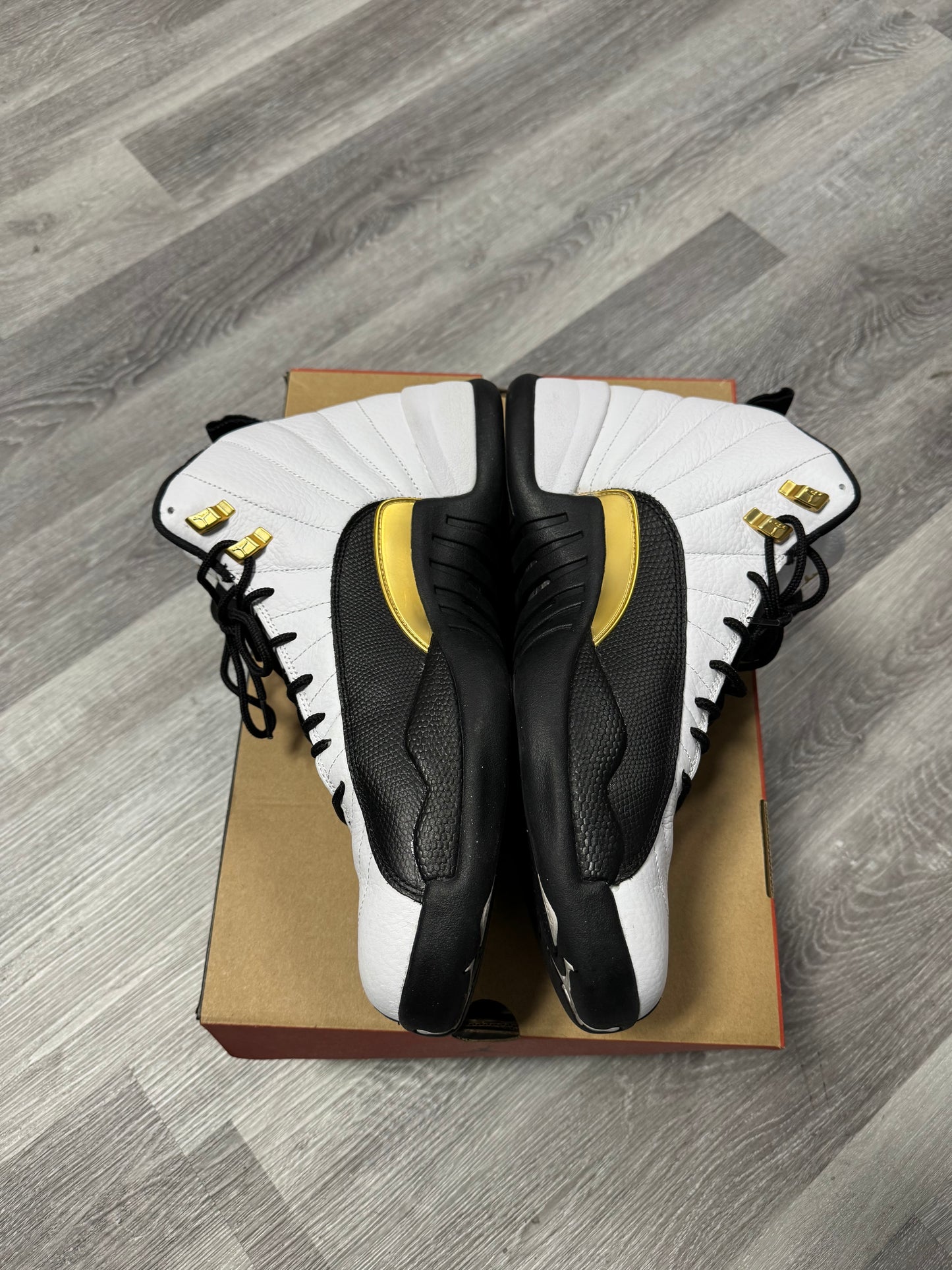 Jordan 12 Royalty / Preowned