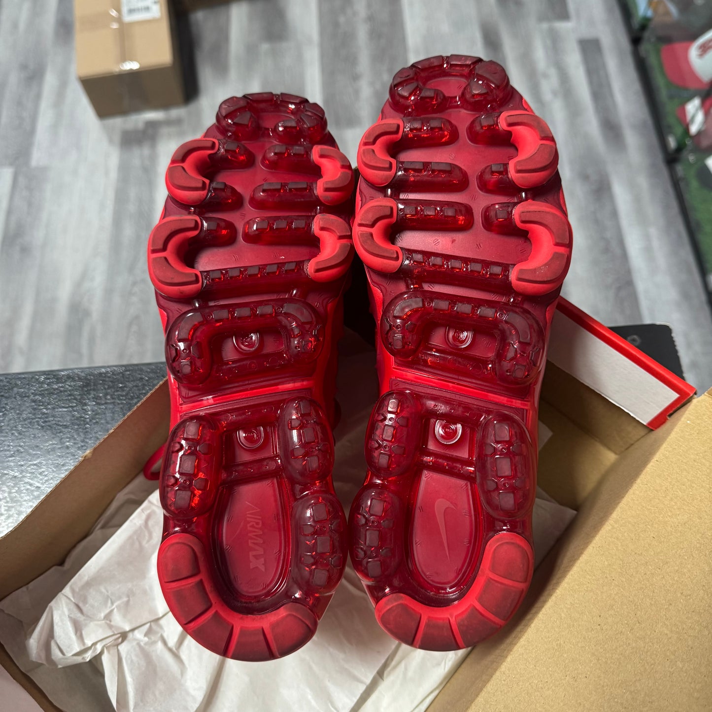 Air Max Vapormax Plus Red / Preowned