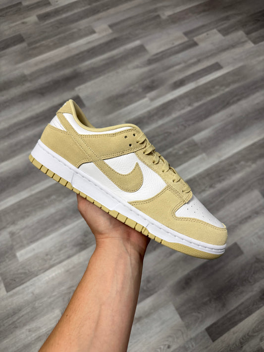 Dunk Low Team Gold Suede / Brand New