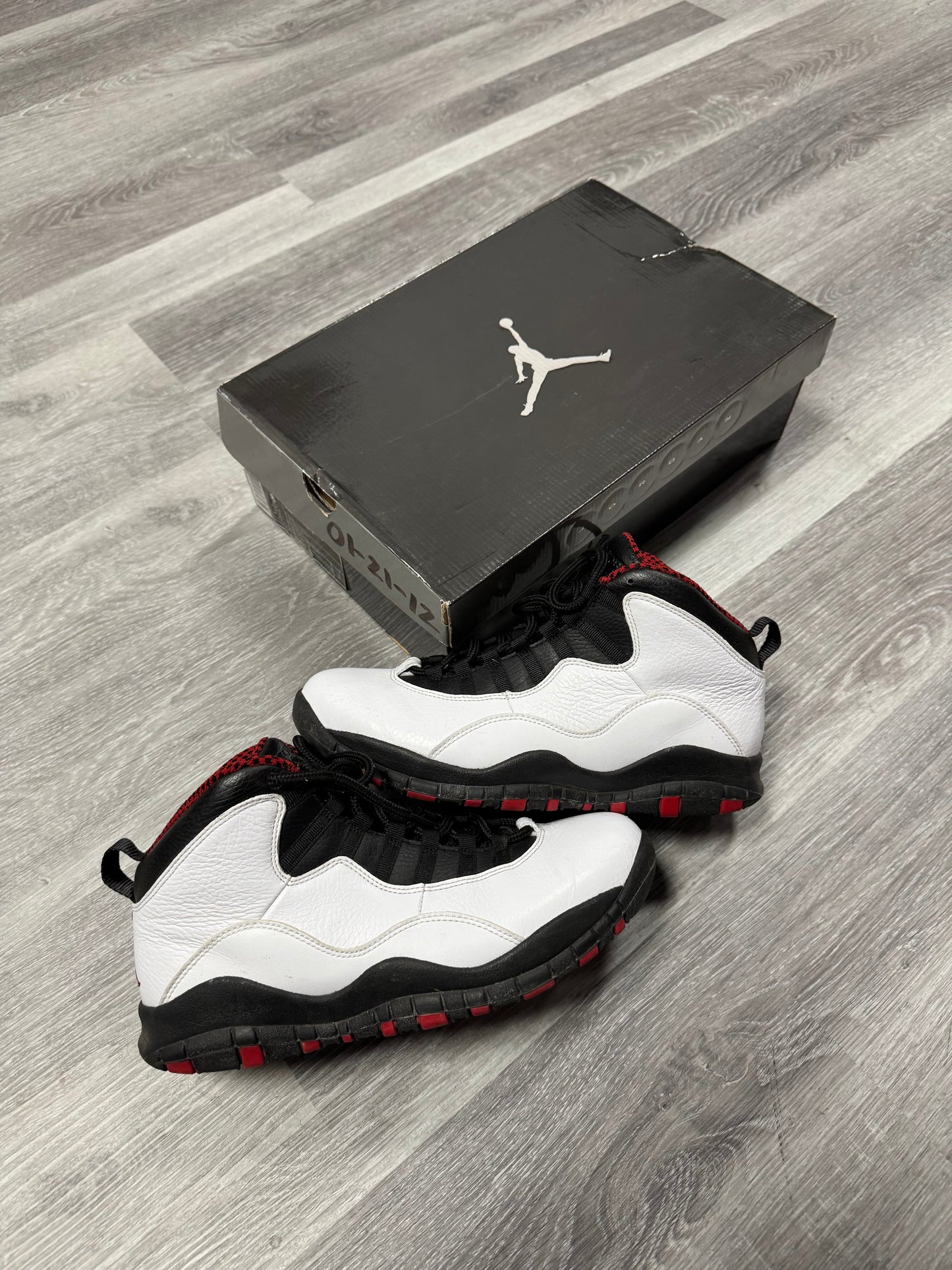 Jordan 10 Chicago / Preowned