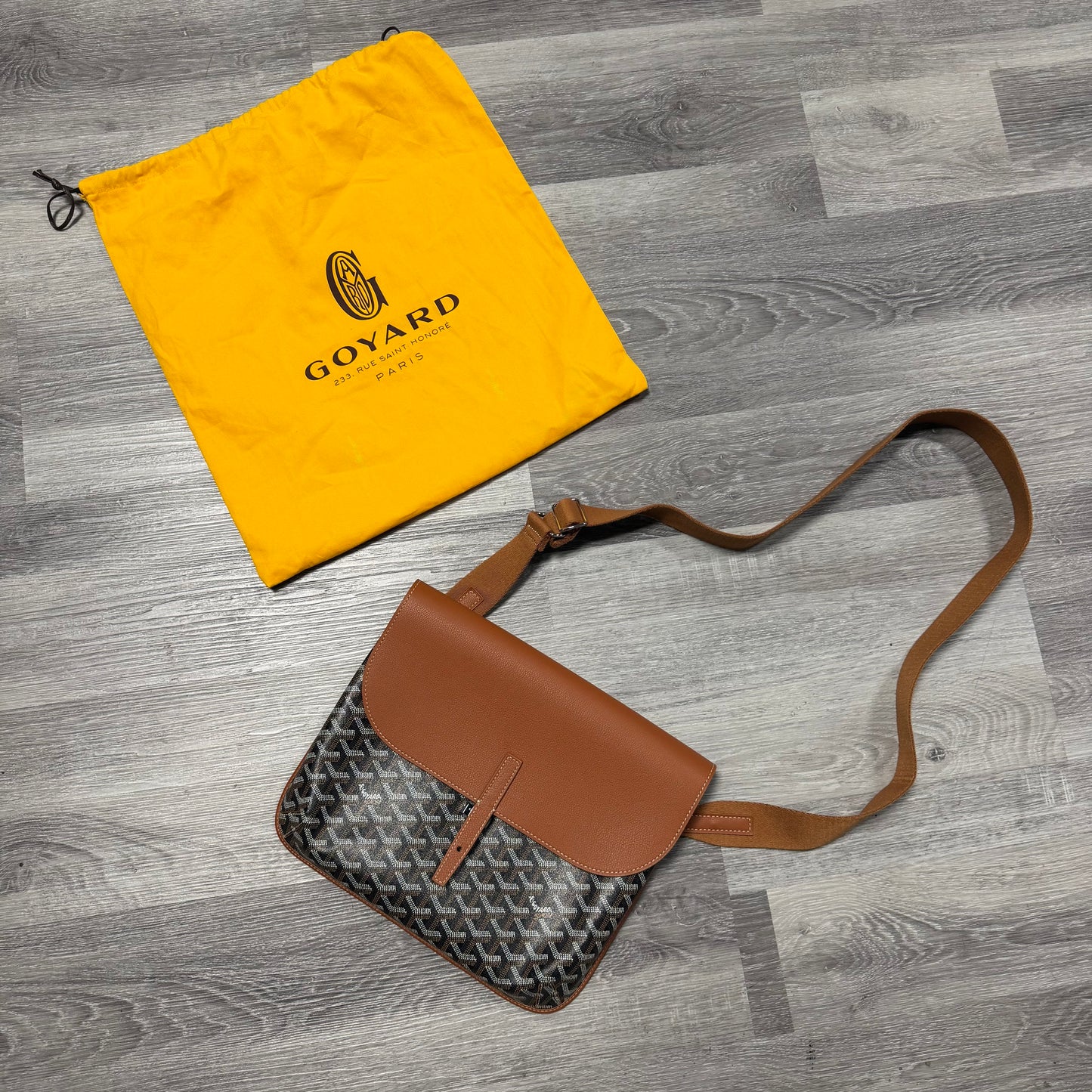 Goyard Coursier Messenger Bag (Black/Tan)