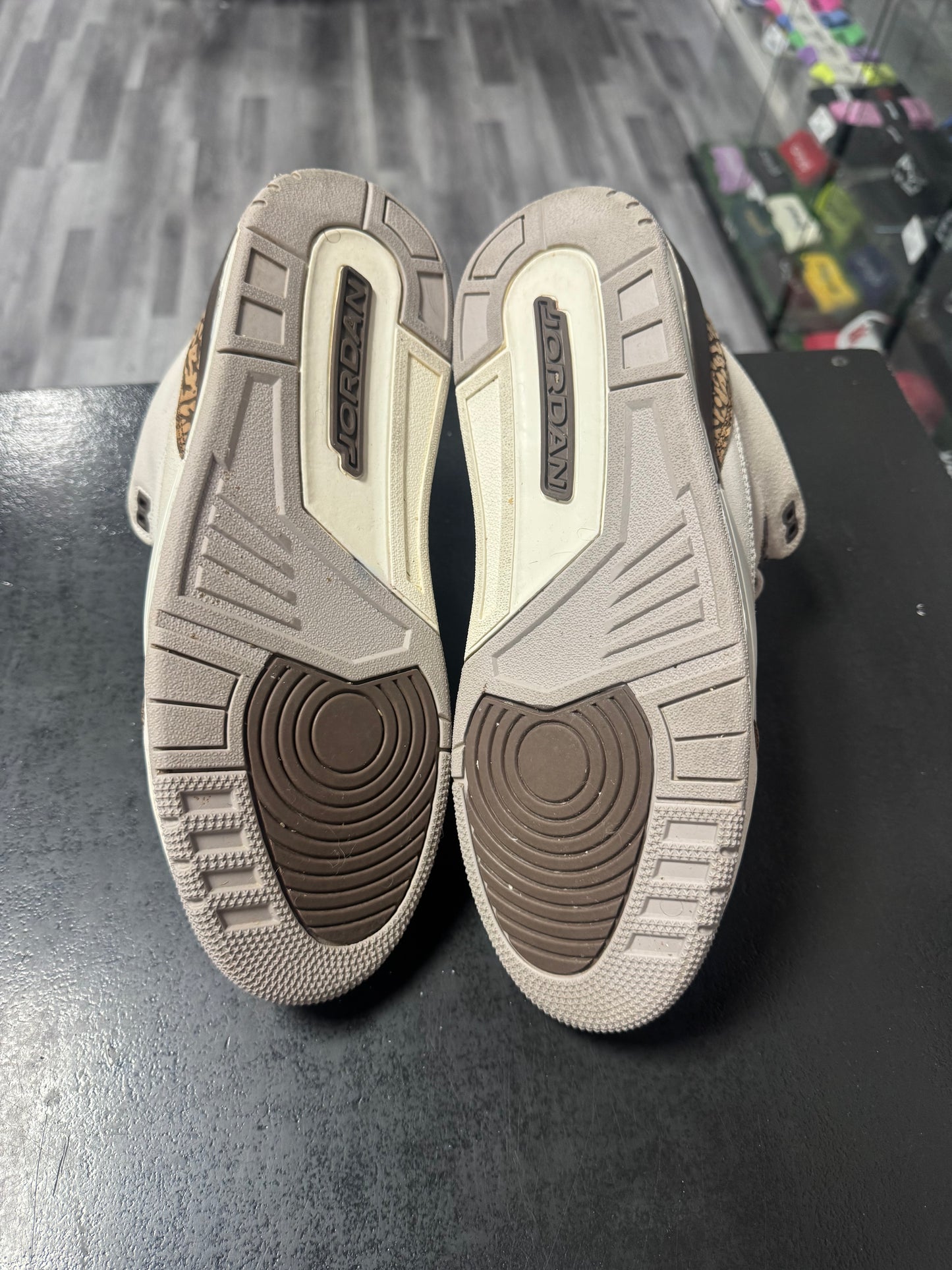 Jordan 3 Palomino / Preowned