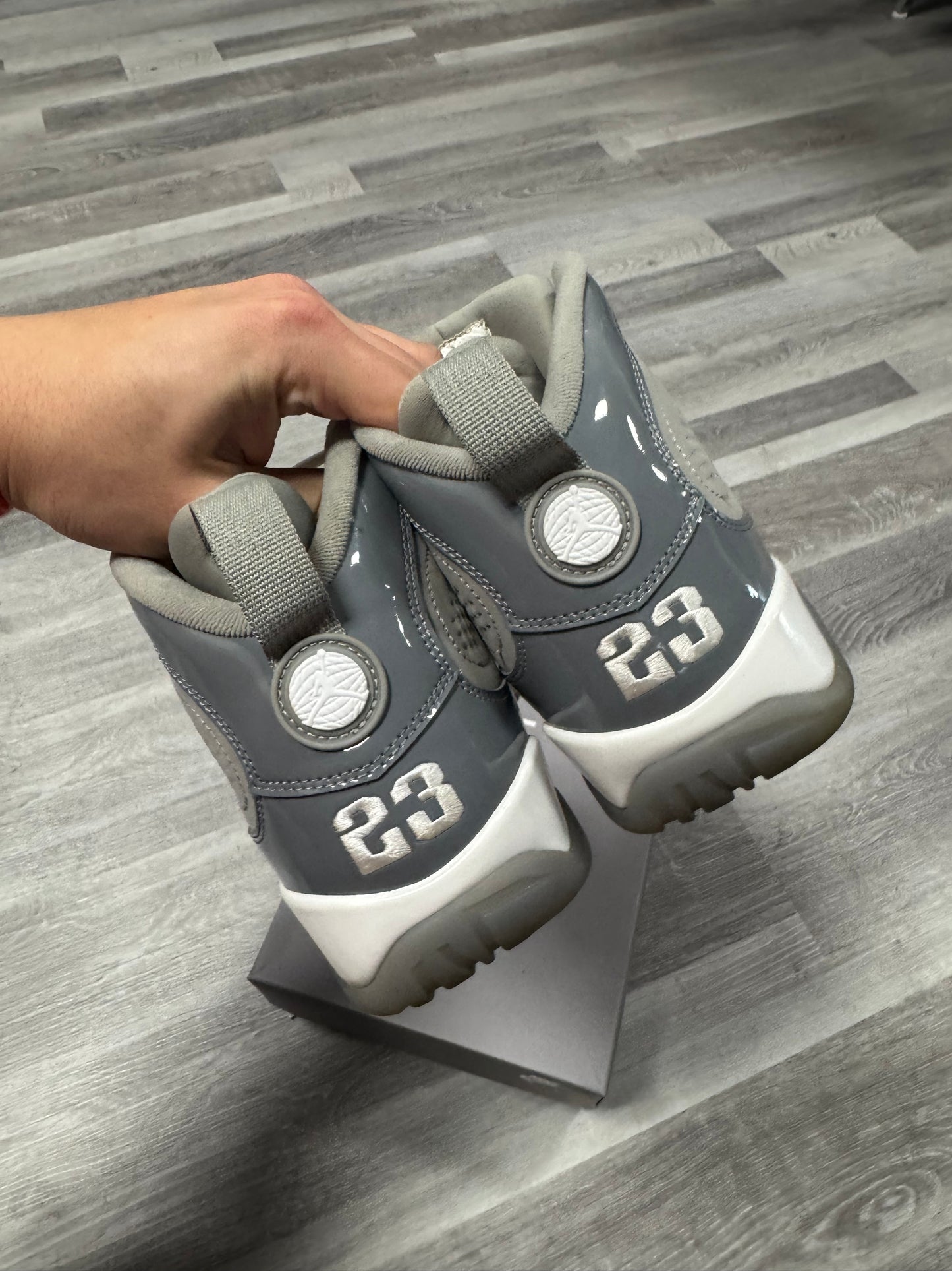 Jordan 9 Cool Grey / Preowned