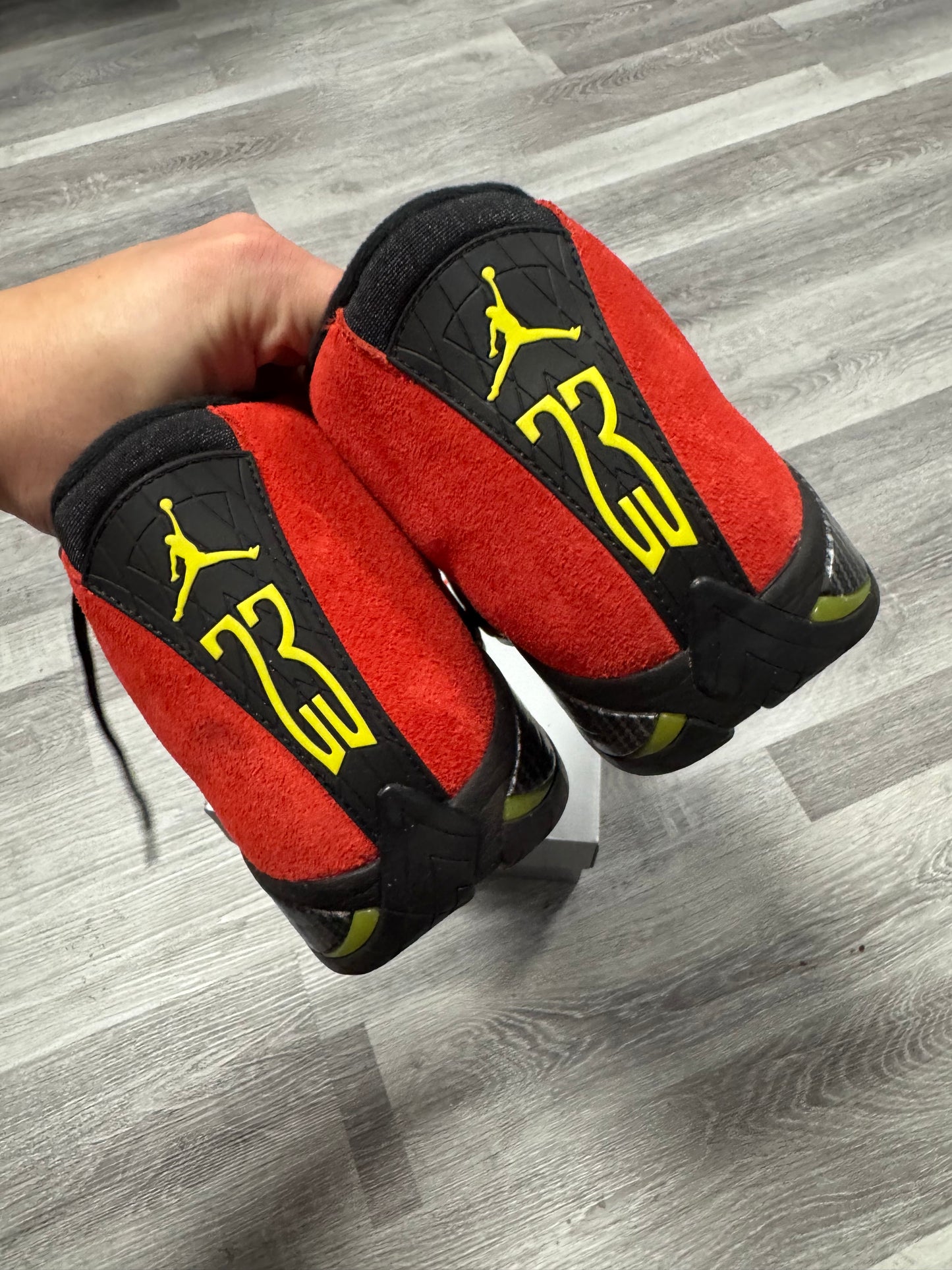Jordan 14 Ferrari / Preowned