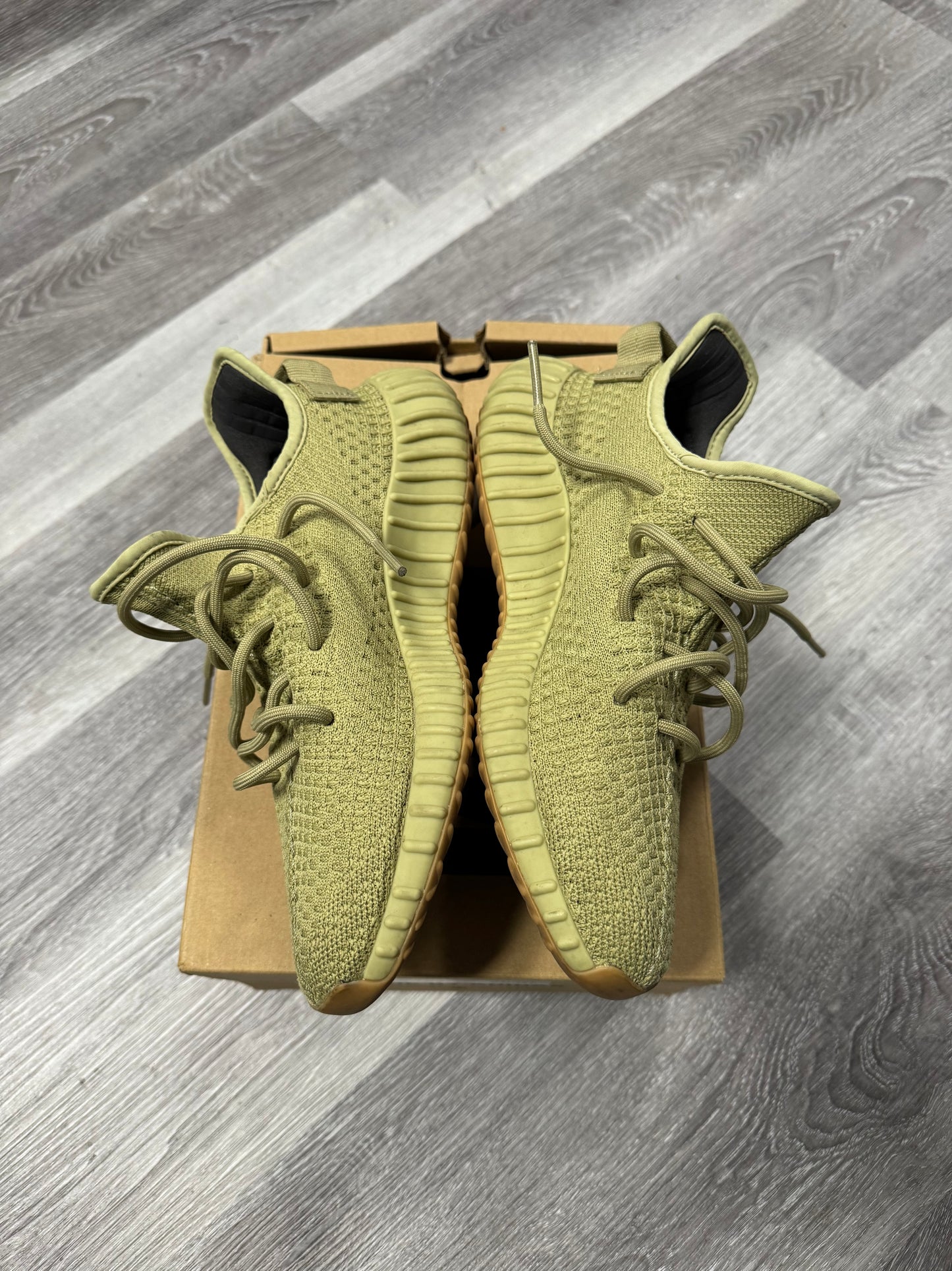 Yeezy 350 Sulfur / Preowned