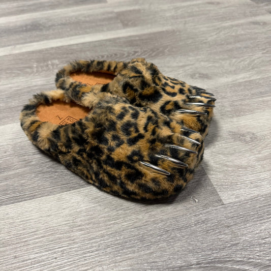 Bravest Studios Leopard Claw / Brand New