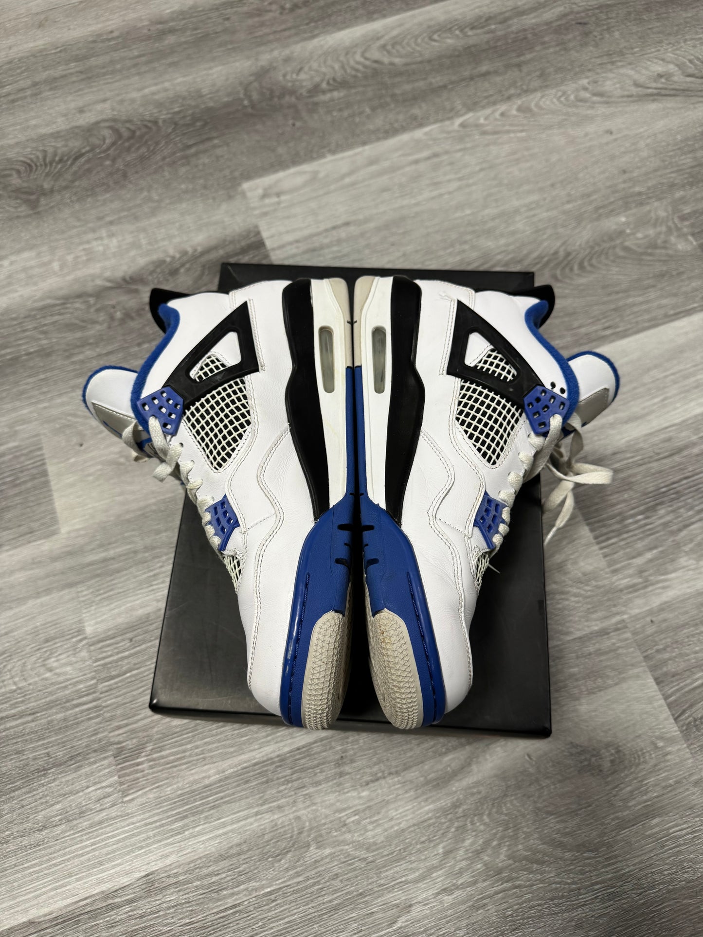 Jordan 4 Motorsport / Preowned