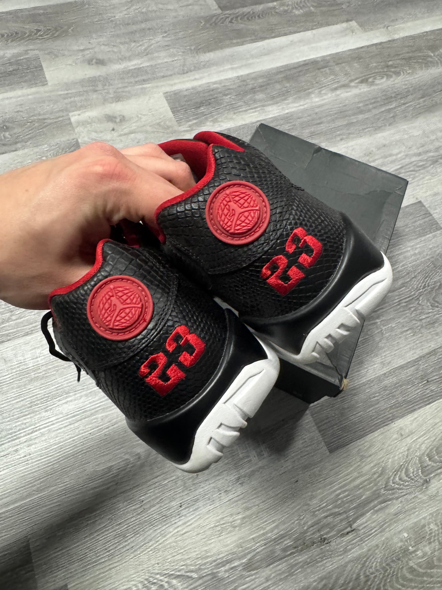 Jordan 9 Low Bred Snakeskin / Preowned