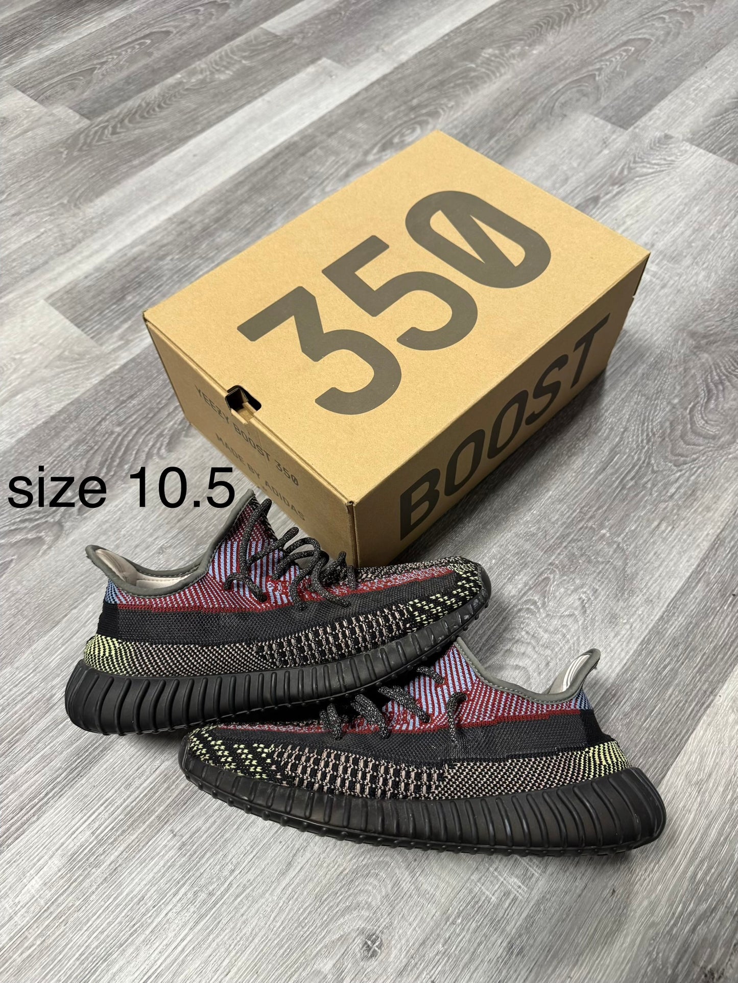 Yeezy 350 Yecheil / Preowned
