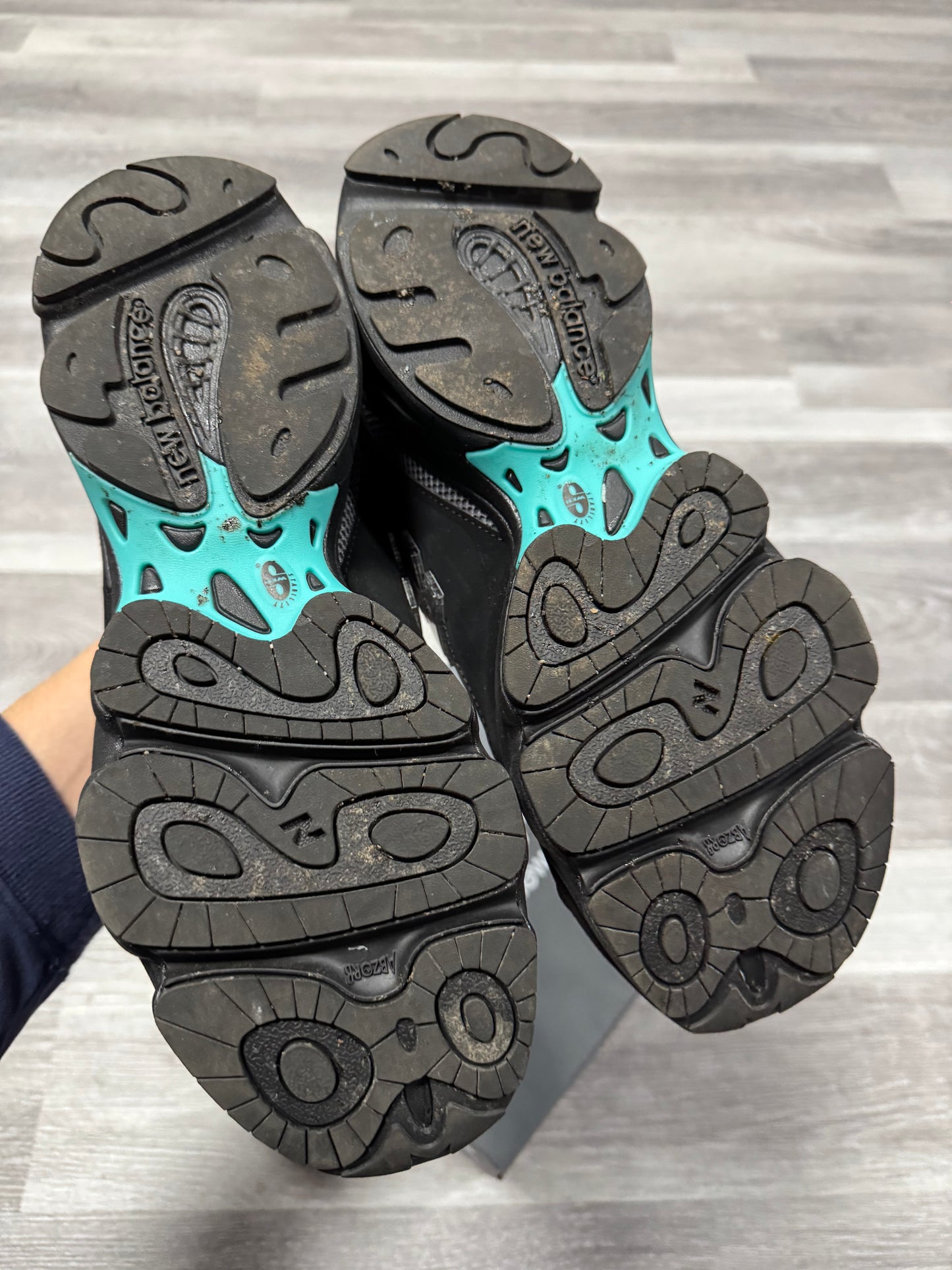 New Balance 1000 Black Tiffany Blue / Preowned