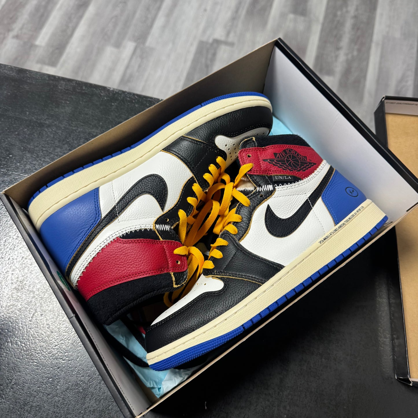Jordan 1 Fragment Union LA / Preowned