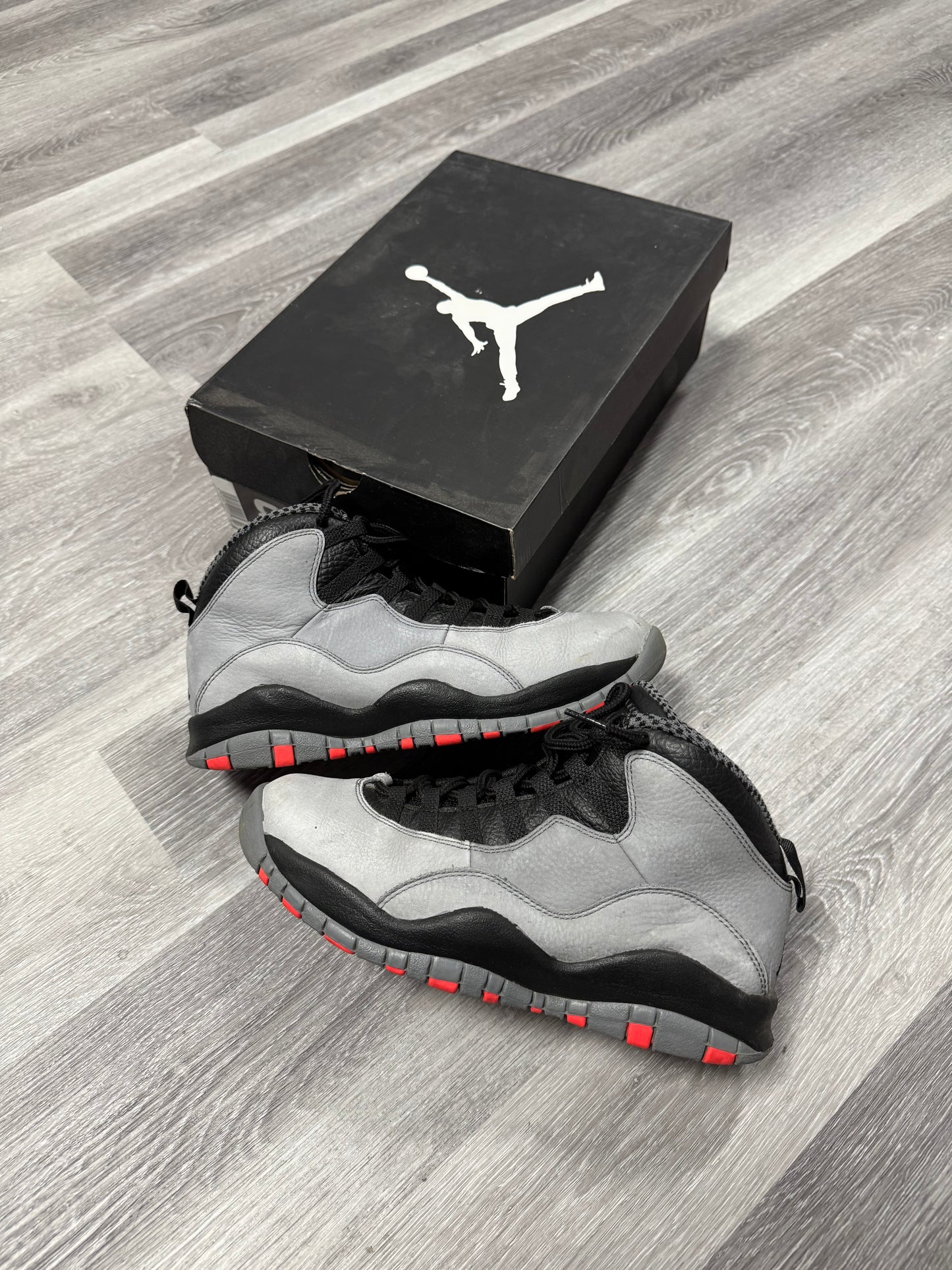 Jordan 10 Infrared / Preowned