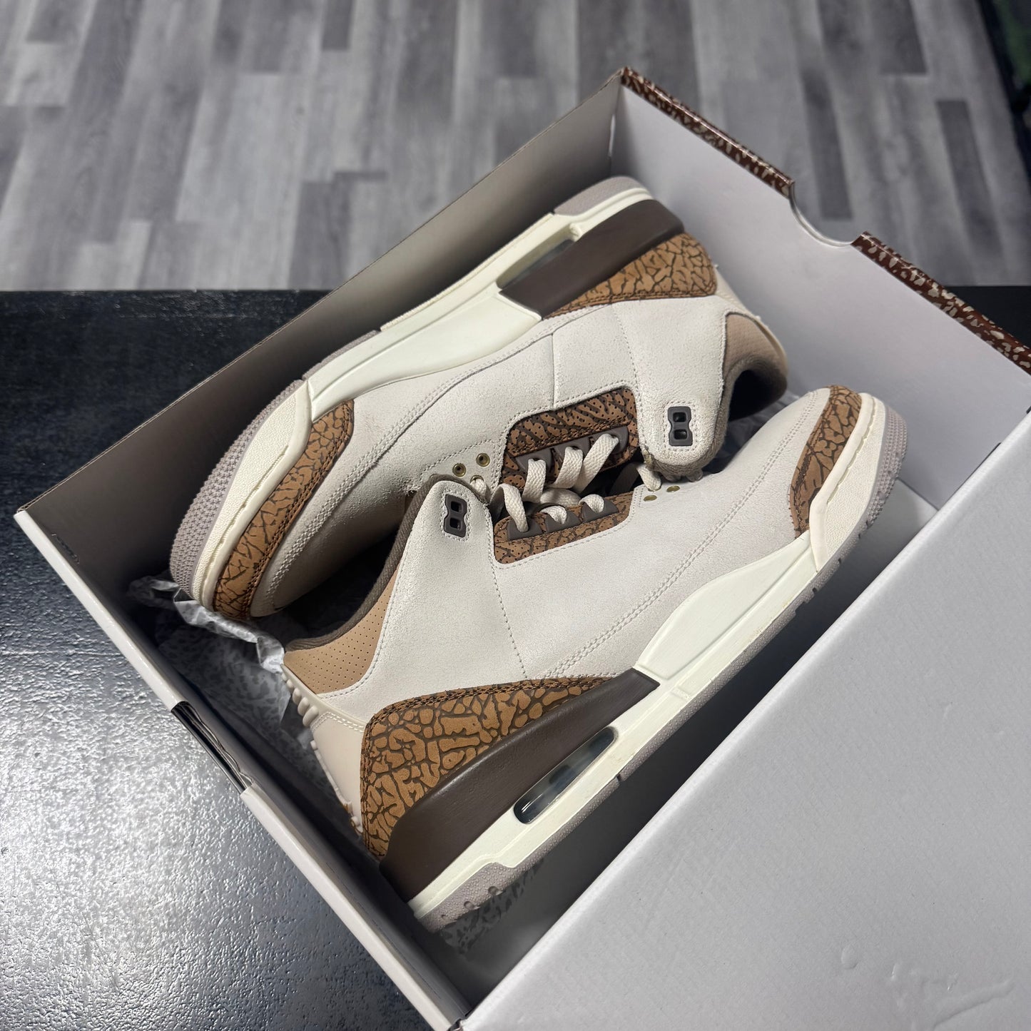 Jordan 3 Palomino / Preowned