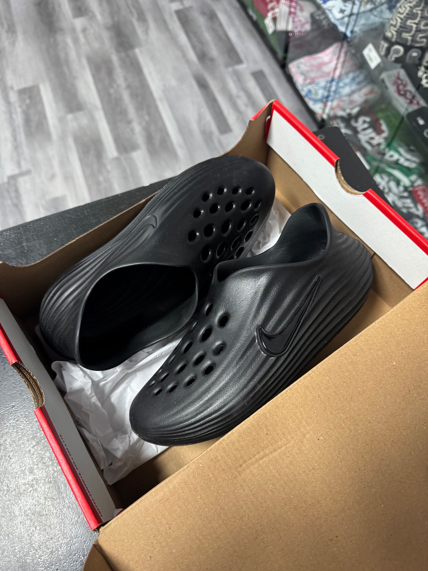 Nike ReactX Rejuven8 Black / Preowned