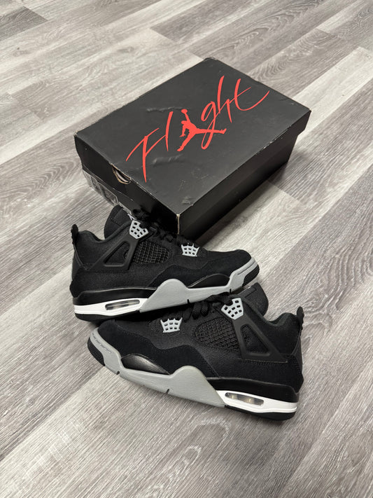 Jordan 4 Black Canvas / Preowned