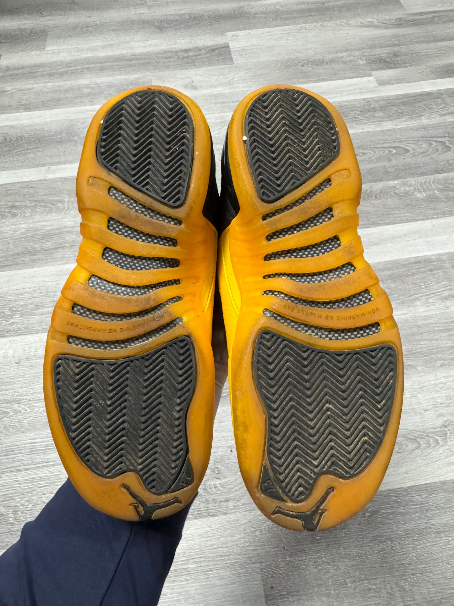 Jordan 12 University Gold / Preowned