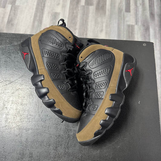 Jordan 9 Olive / Preowned