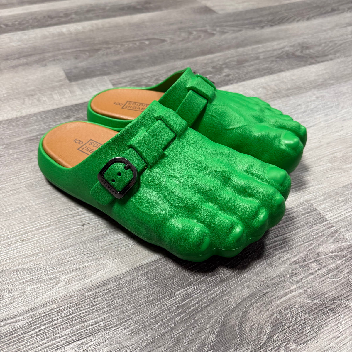 Bravest Studios Green Hulk Foot Clog / Brand New