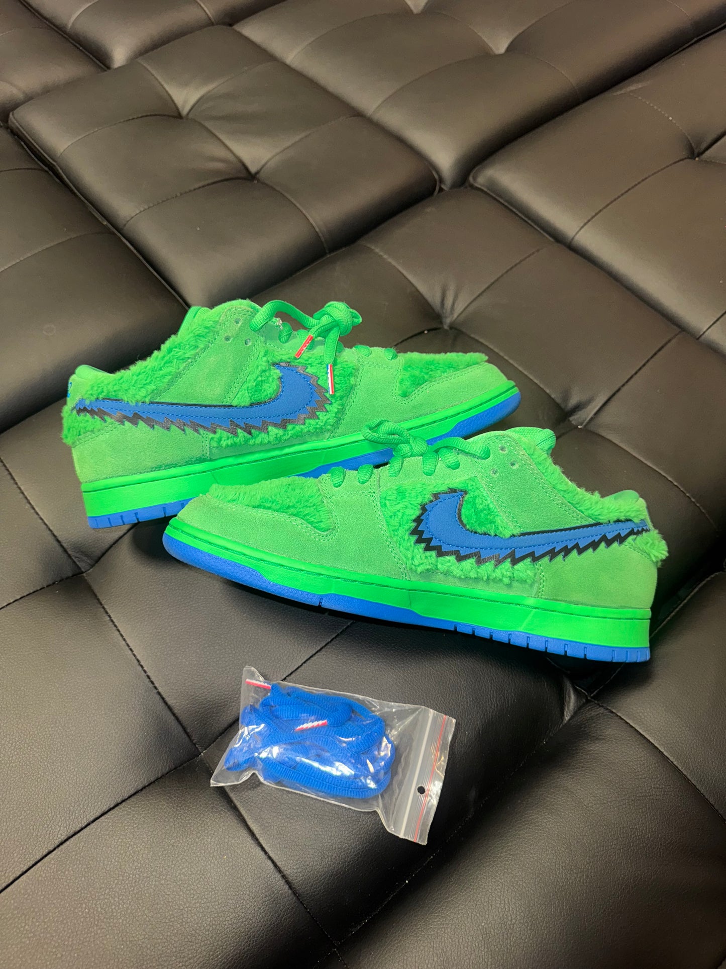 Dunk Low SB Green Grateful Dead / Preowned