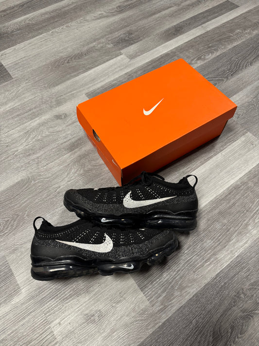 Nike Vapormax 2023 Oreo Fly Knit / Preowned