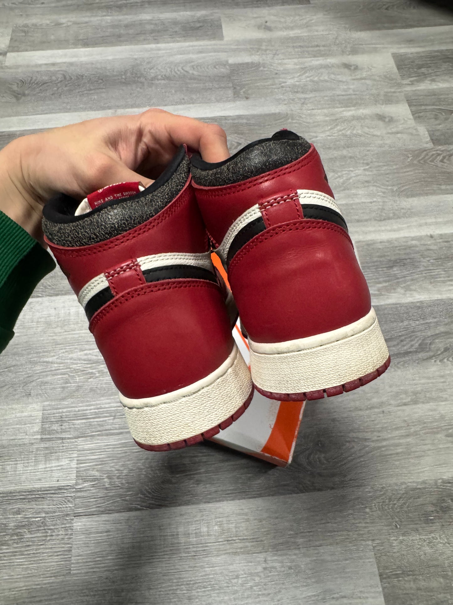 Jordan 1 Lost and Found / Preowned