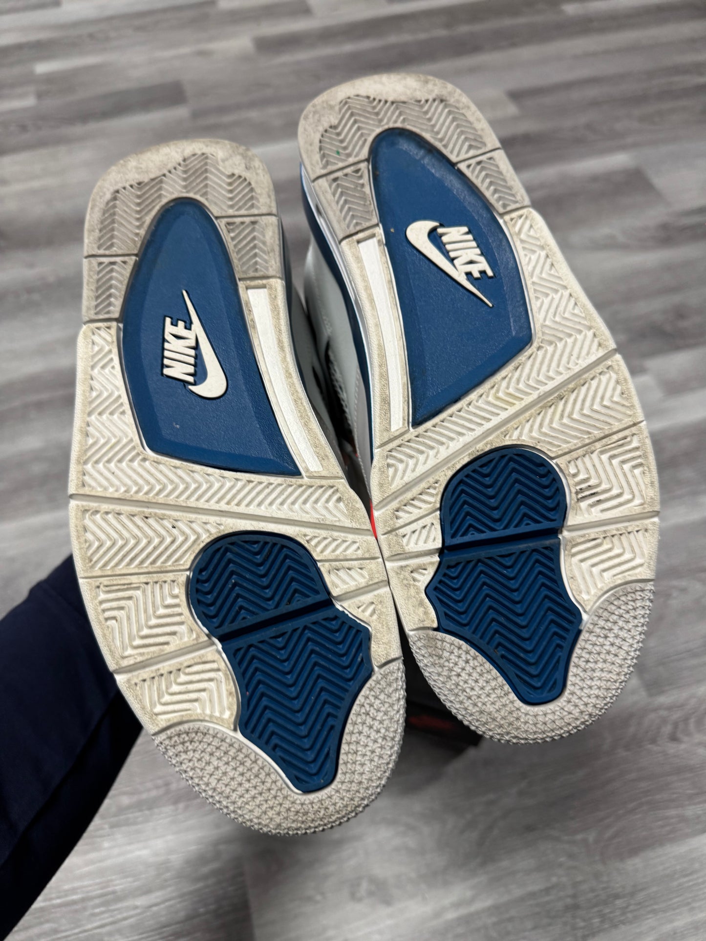 Jordan 4 Military Blue / Preowned