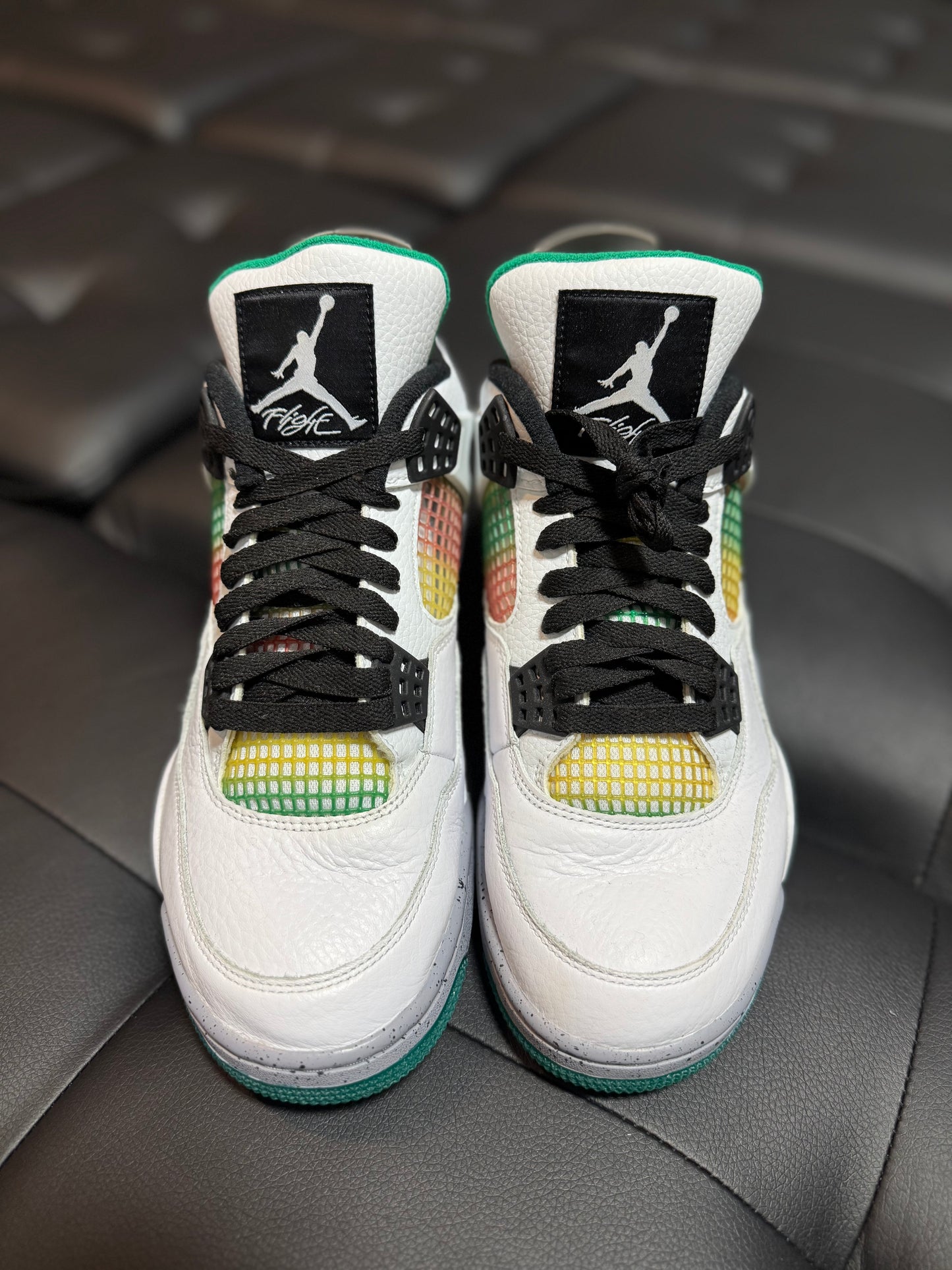 Jordan 4 Rasta / Preowned