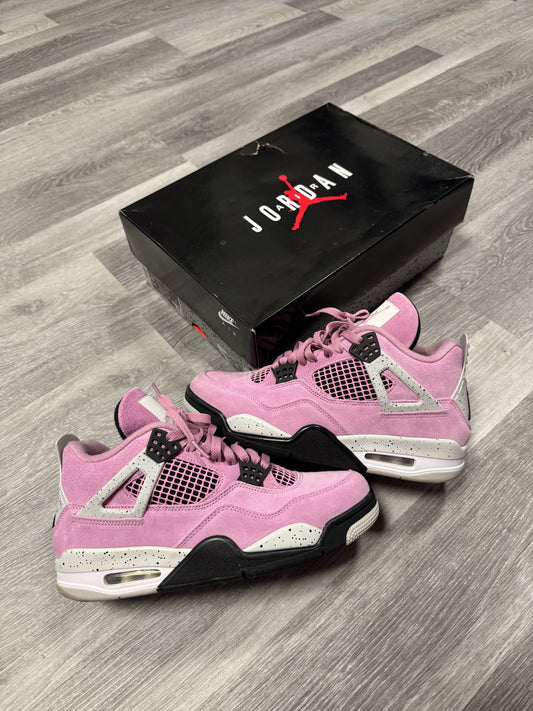 Jordan 4 Orchid / Preowned