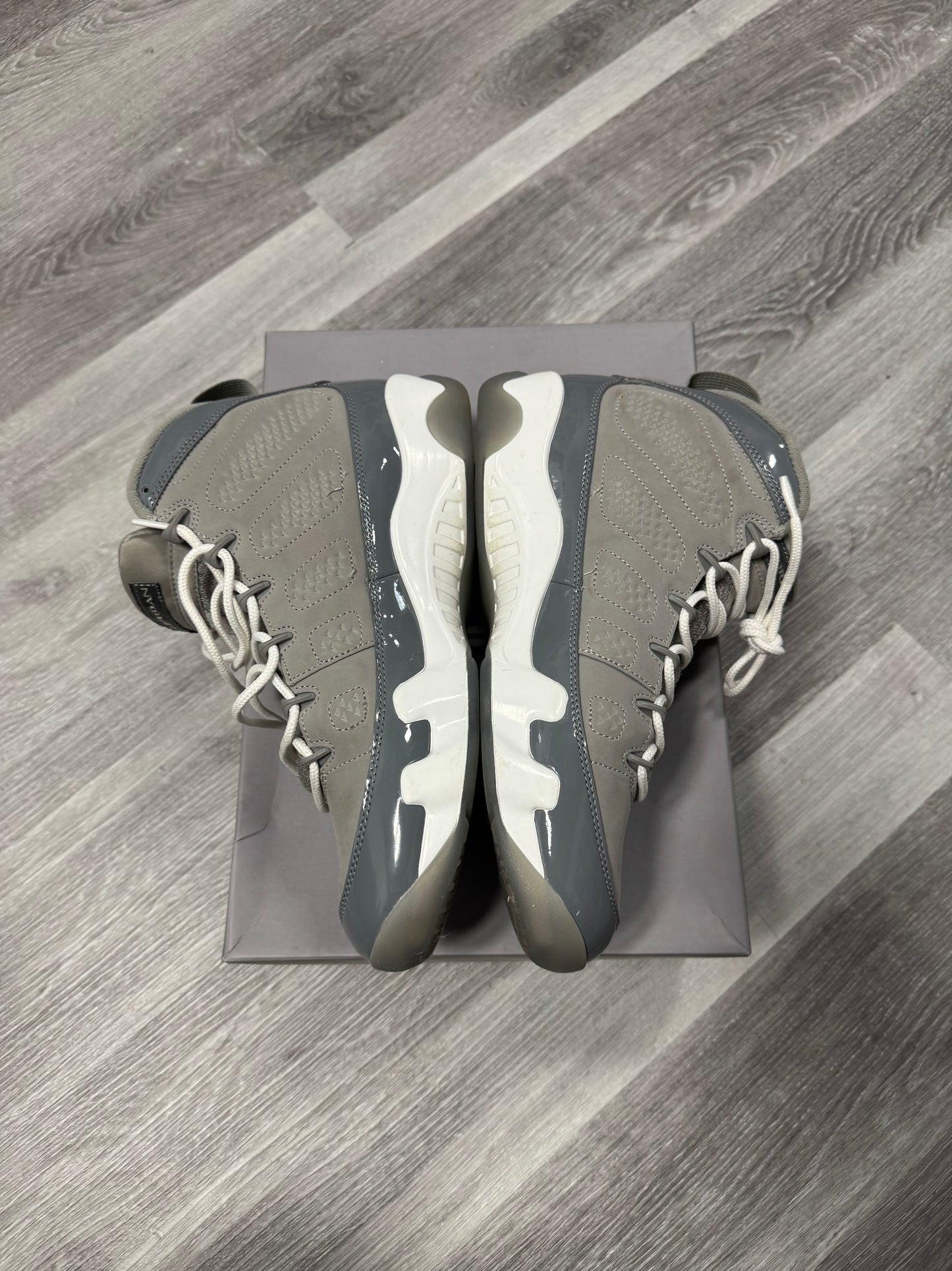 Jordan 9 Cool Grey / Preowned