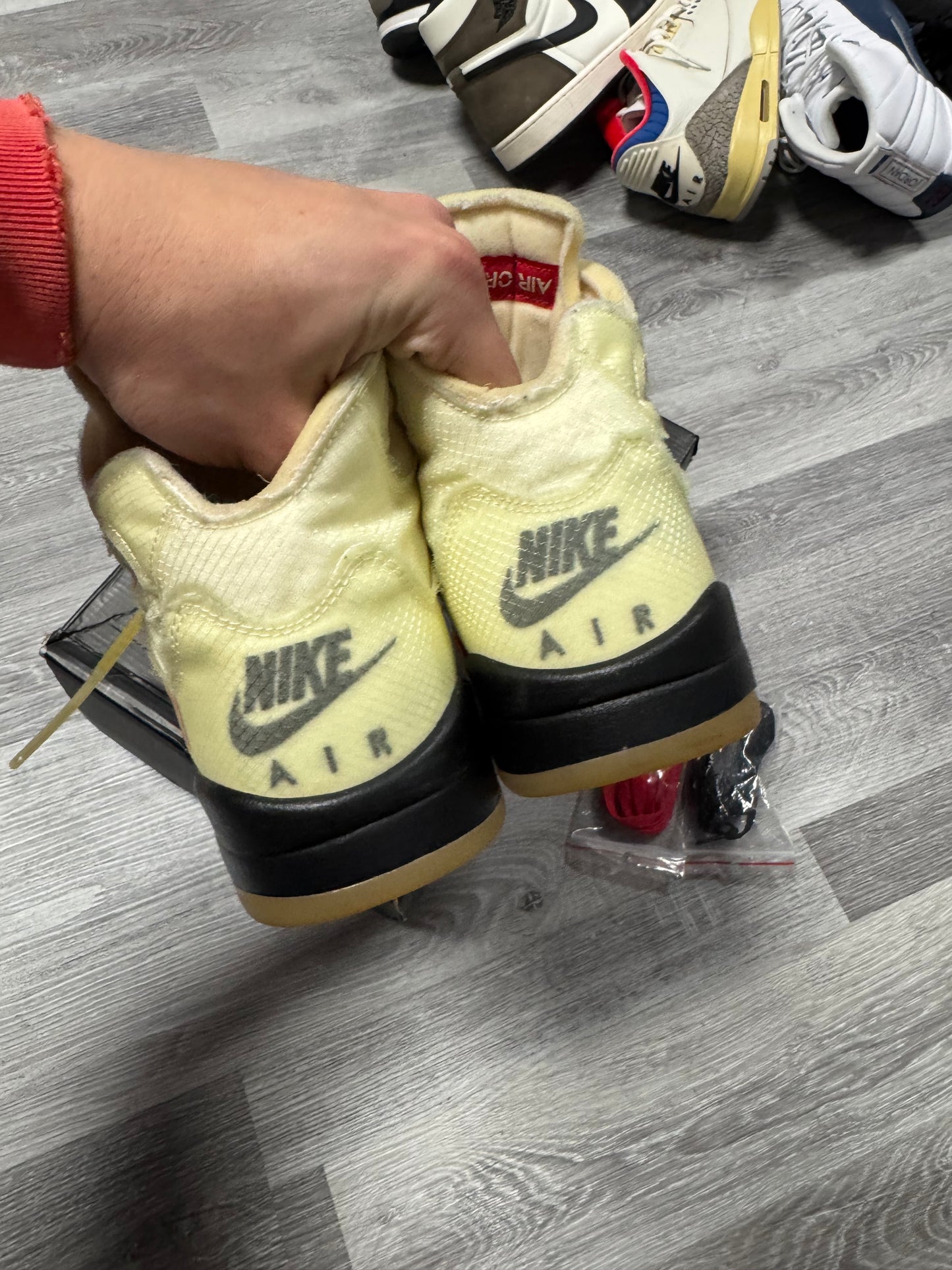 Jordan 5 "Off-White" Sail / Preowned