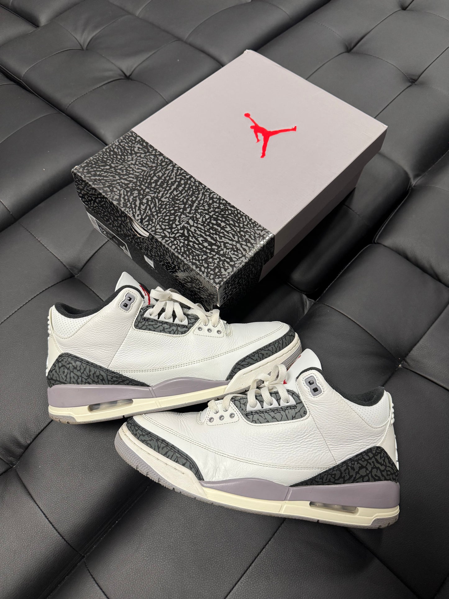 Jordan 3 Cement Grey / Preowned